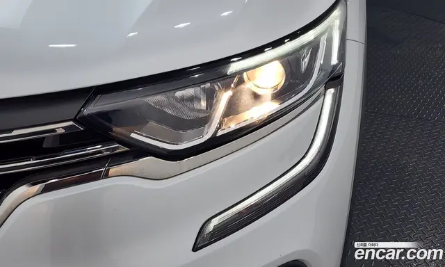 Renault (Samsung) QM6 2018 2.0 автомат (гидро), миниатюра 8
