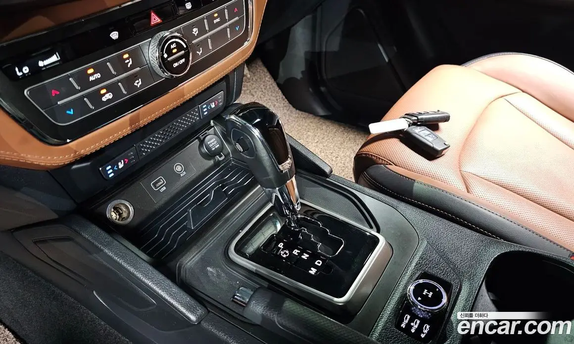 SsangYong Rexton 2018 2.2 автомат (гидро), фото 12 SsangYong Rexton 2018 2.2 автомат (гидро), фото 12