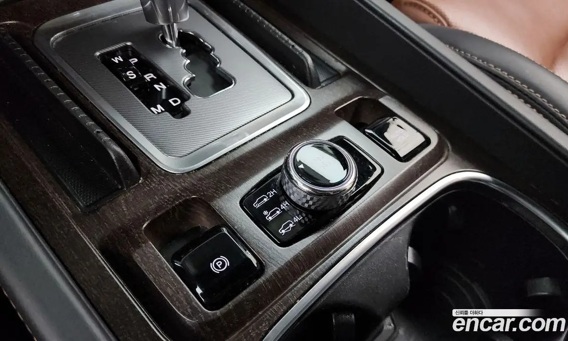SsangYong Rexton 2019 2.2 автомат (гидро), фото 16 SsangYong Rexton 2019 2.2 автомат (гидро), фото 16