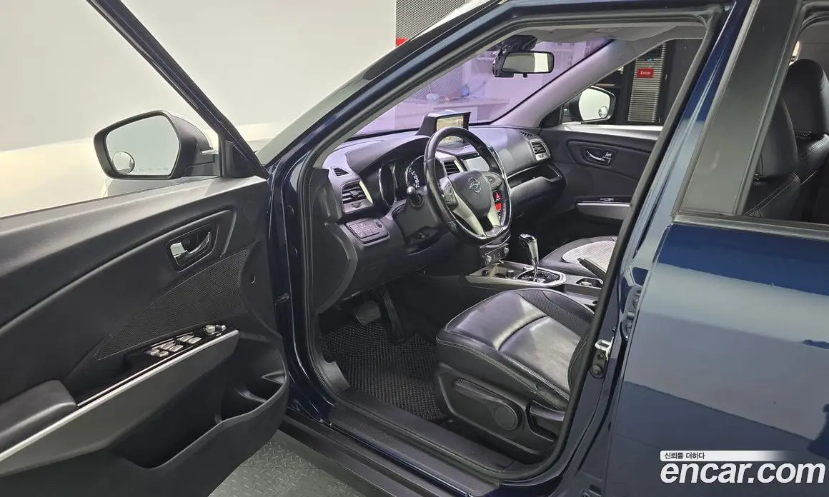 SsangYong TIBOLI 2015 1.6 автомат (гидро), фото 13 SsangYong TIBOLI 2015 1.6 автомат (гидро), фото 13
