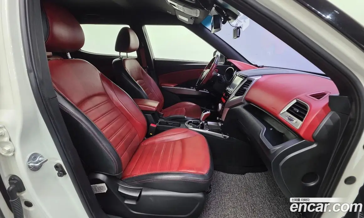 SsangYong TIBOLI 2015 1.6 автомат (гидро), фото 10