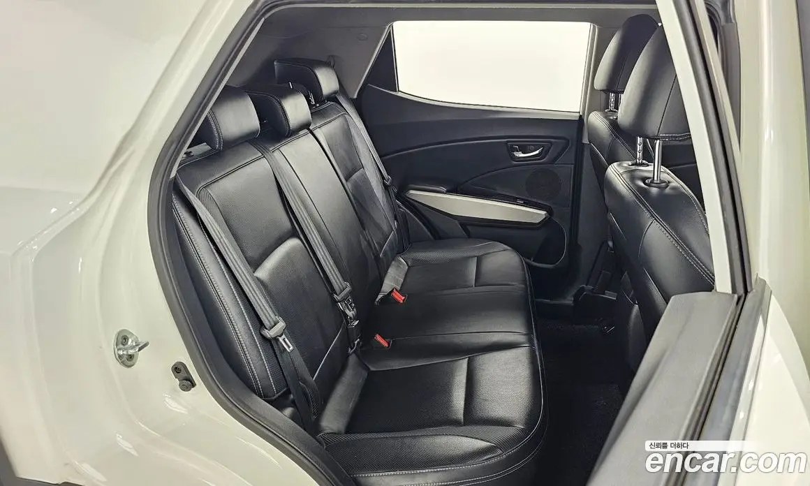 SsangYong TIBOLI 2016 1.6 автомат (гидро), фото 15