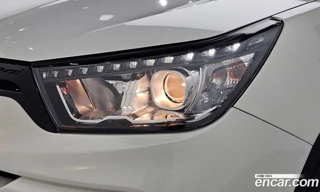 SsangYong TIBOLI 2016 1.6 автомат (гидро), миниатюра 7