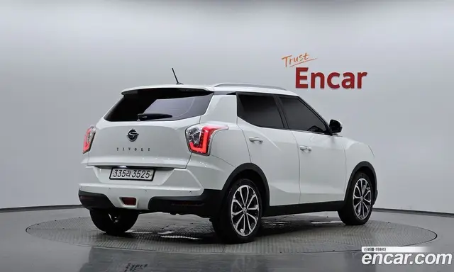 SsangYong TIBOLI 2017 1.6 автомат (гидро), миниатюра 2