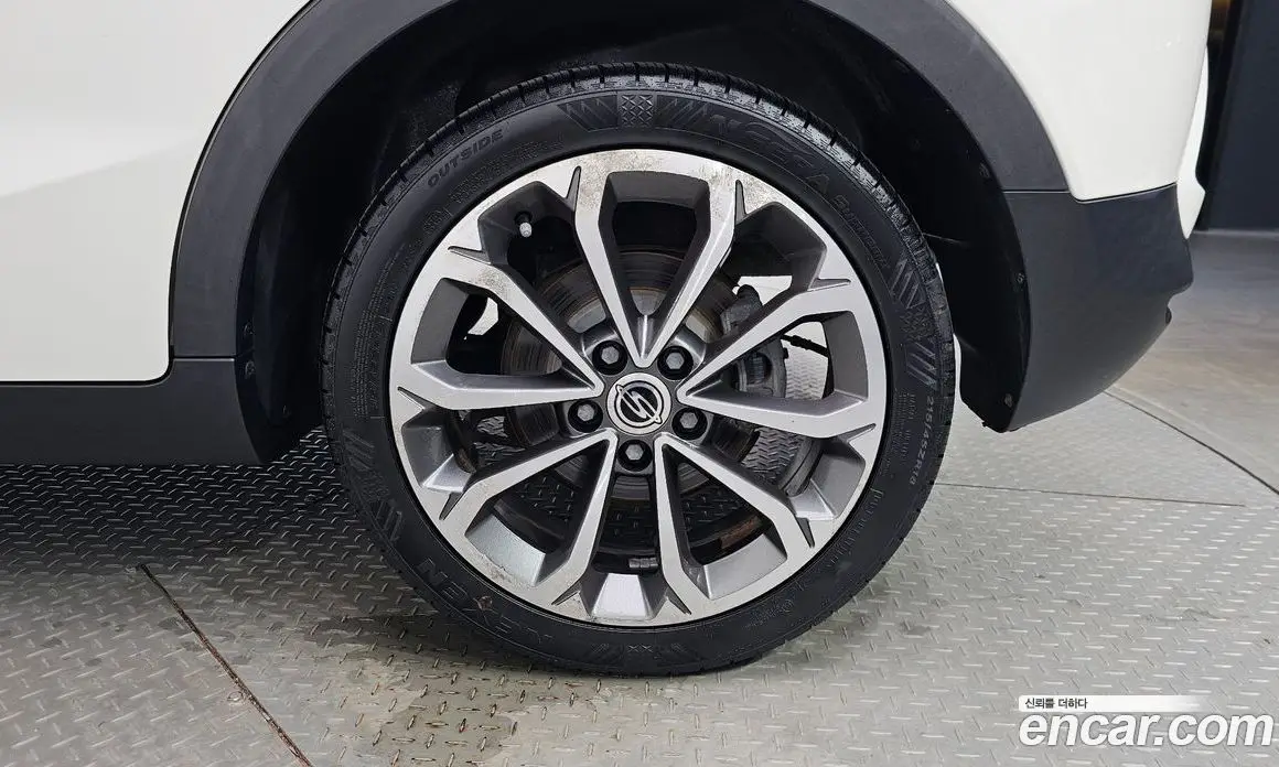 SsangYong TIBOLI 2017 1.6 автомат (гидро), фото 7