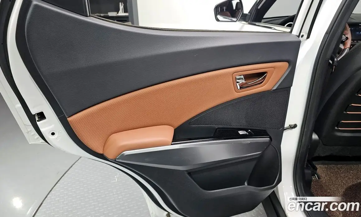 SsangYong TIBOLI 2018 1.6 автомат (гидро), фото 15 SsangYong TIBOLI 2018 1.6 автомат (гидро), фото 15