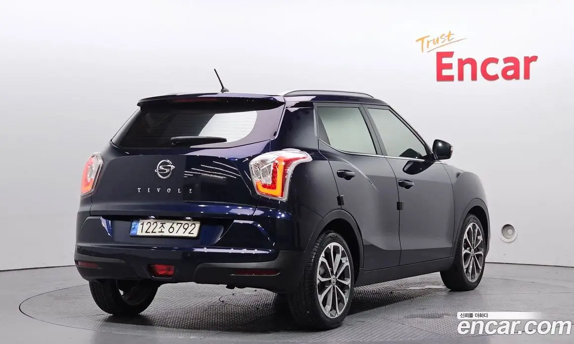 SsangYong TIBOLI 2018 1.6 автомат (гидро), фото 2