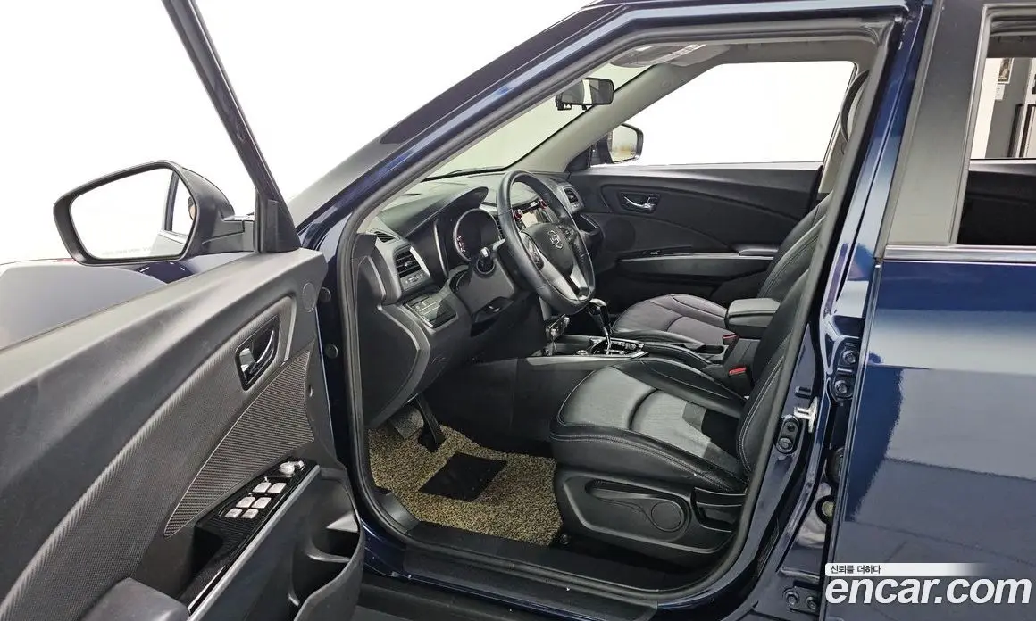 SsangYong TIBOLI 2018 1.6 автомат (гидро), фото 13