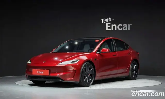 Tesla Model 3, 2024, 6 308 км