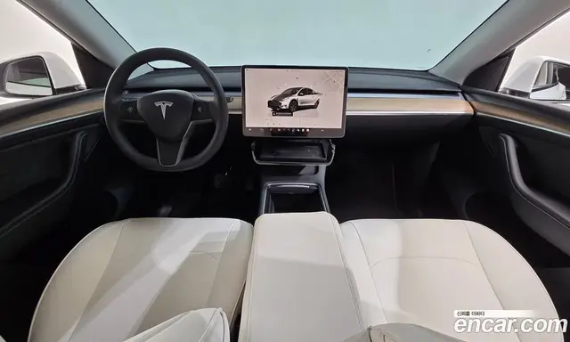 Tesla Model Y 2023 0.2 автомат (гидро), миниатюра 9