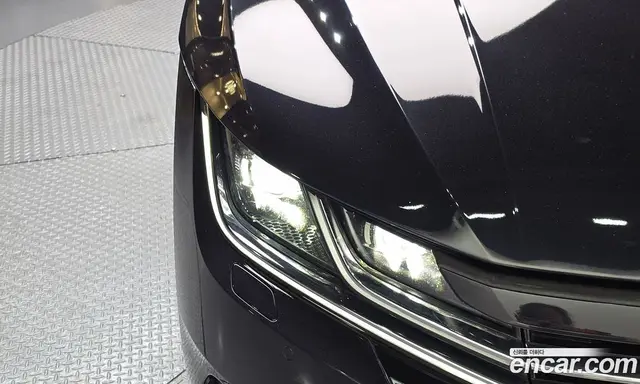 Volkswagen Arteon 2019 2.0 автомат (гидро), миниатюра 8 Volkswagen Arteon 2019 2.0 автомат (гидро), миниатюра 8