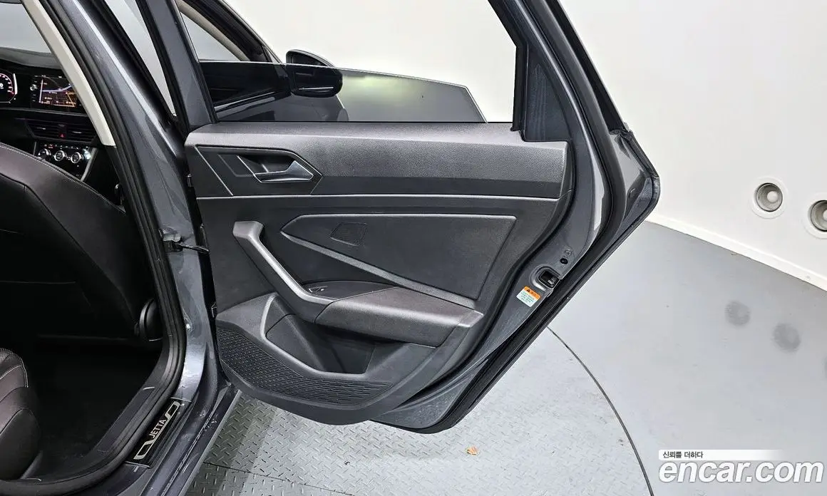 Volkswagen Jetta 2021 1.4 автомат (гидро), фото 15 Volkswagen Jetta 2021 1.4 автомат (гидро), фото 15