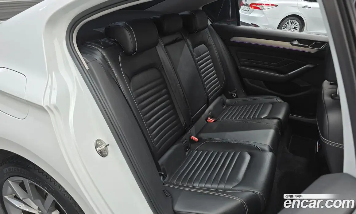 Volkswagen Passat 2022 2.0 автомат (гидро), фото 16 Volkswagen Passat 2022 2.0 автомат (гидро), фото 16