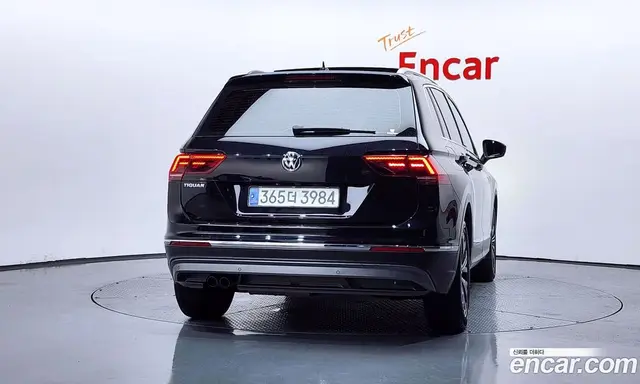 Volkswagen Tiguan 2019 2.0 автомат (гидро), миниатюра 4