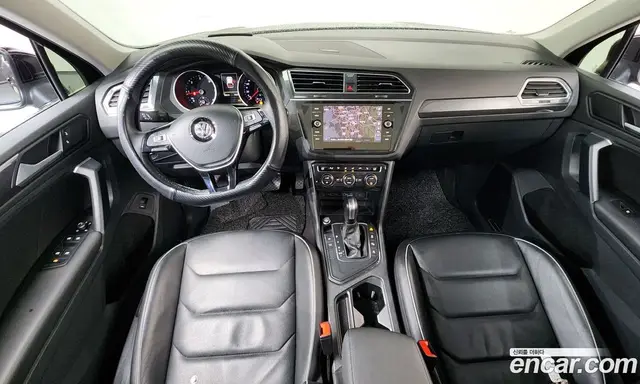 Volkswagen Tiguan 2019 2.0 автомат (гидро), миниатюра 10