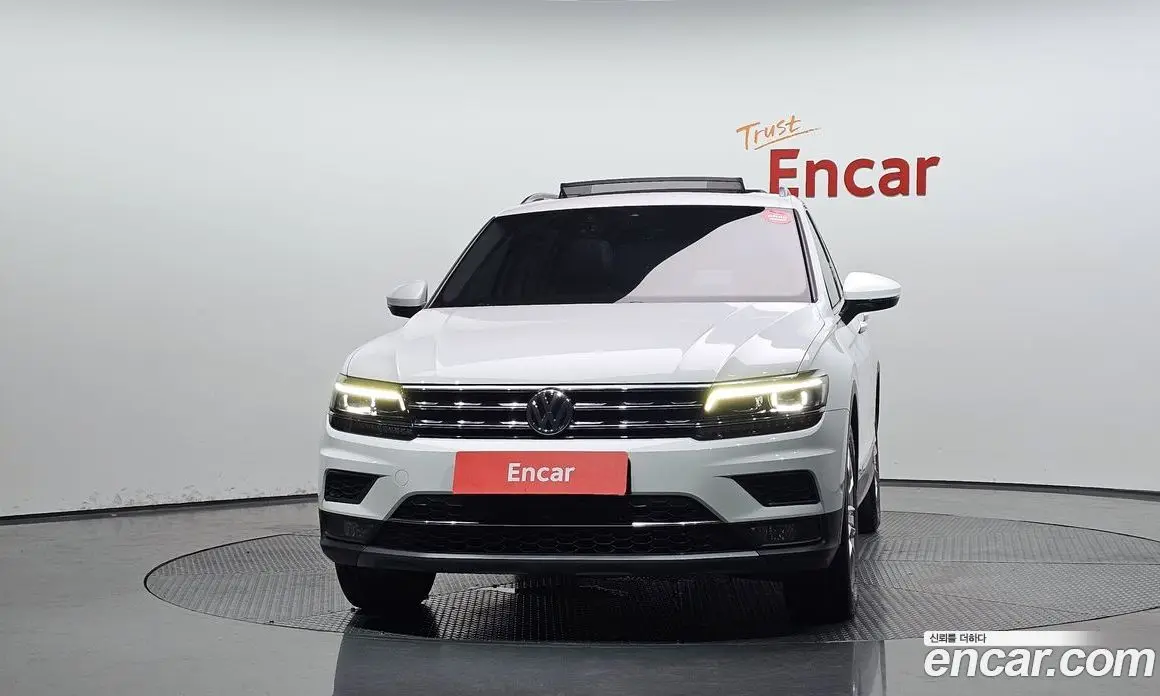 Volkswagen Tiguan 2020 2.0 автомат (гидро), фото 3