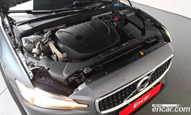 Volvo V60 2020 2.0 автомат (гидро), миниатюра 5 Volvo V60 2020 2.0 автомат (гидро), миниатюра 5