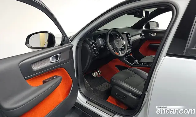 Volvo XC40 2020 2.0 автомат (гидро), миниатюра 12