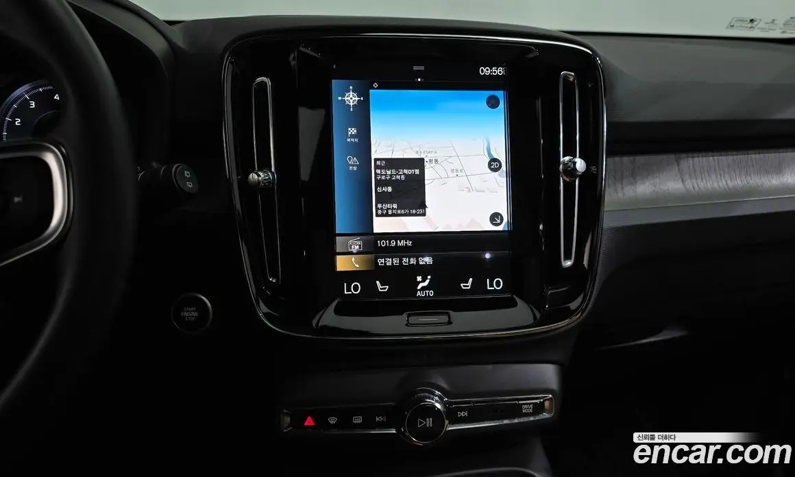 Volvo XC40 2021 2.0 автомат (гидро), фото 19 Volvo XC40 2021 2.0 автомат (гидро), фото 19