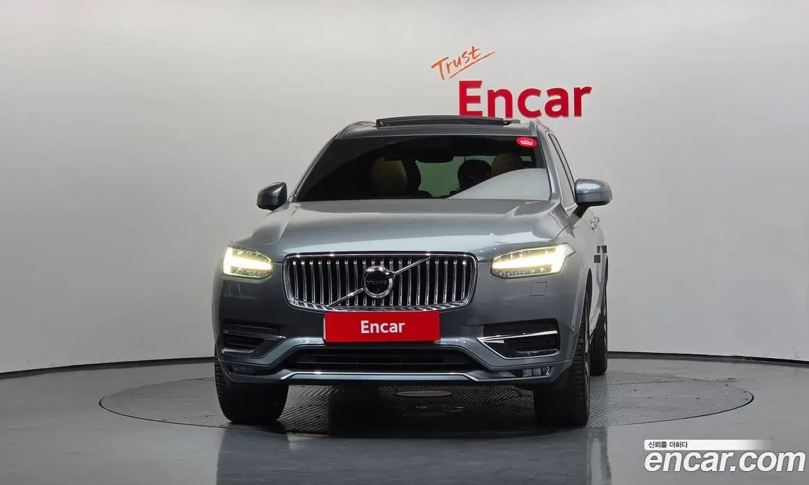 Volvo XC90 2020 2.0 автомат (гидро), фото 3 Volvo XC90 2020 2.0 автомат (гидро), фото 3
