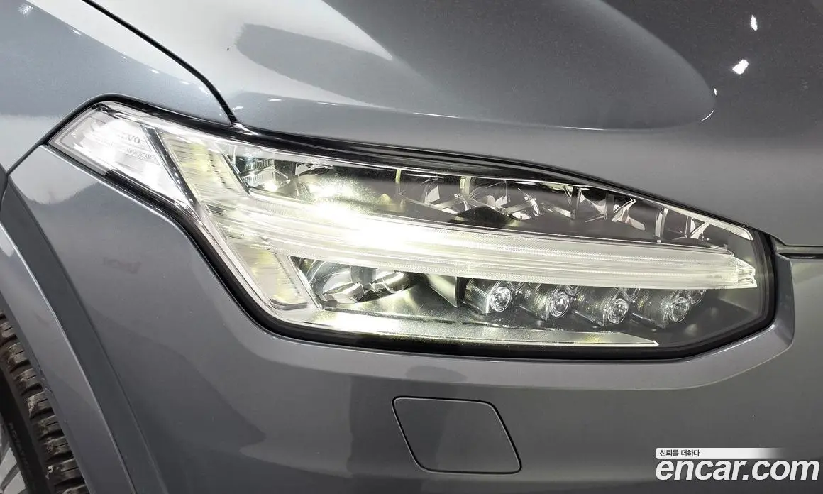 Volvo XC90 2020 2.0 автомат (гидро), фото 8 Volvo XC90 2020 2.0 автомат (гидро), фото 8