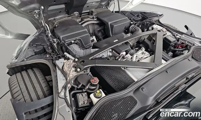 Aston Martin DB11 2023 4.0 автомат (гидро), миниатюра 6 Aston Martin DB11 2023 4.0 автомат (гидро), миниатюра 6