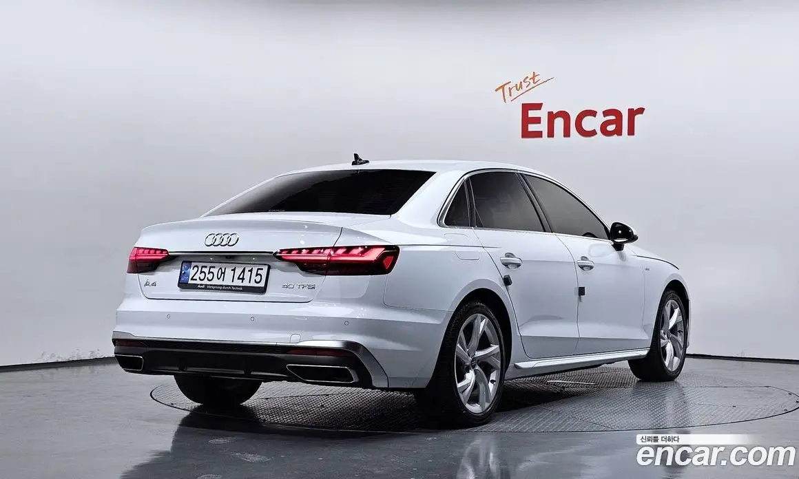Audi A4 2022 2.0 автомат (гидро), фото 2 Audi A4 2022 2.0 автомат (гидро), фото 2