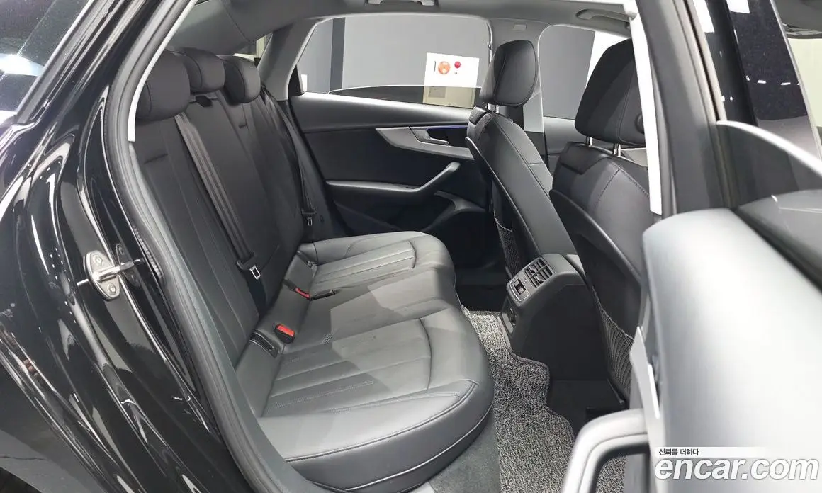 Audi A4 2023 2.0 автомат (гидро), фото 18 Audi A4 2023 2.0 автомат (гидро), фото 18