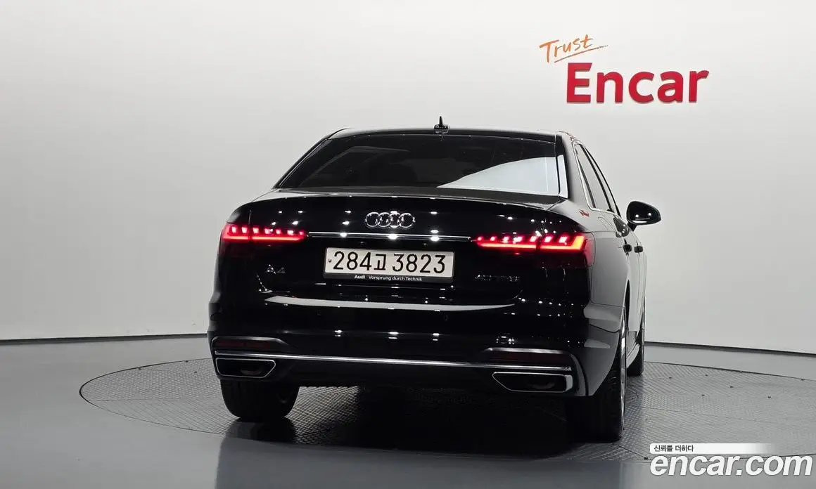 Audi A4 2023 2.0 автомат (гидро), фото 4 Audi A4 2023 2.0 автомат (гидро), фото 4