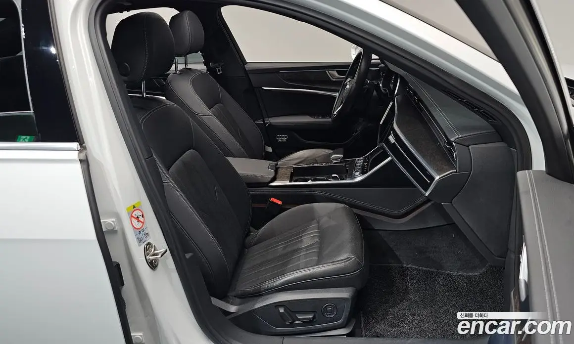 Audi A6 2021 3.0 автомат (гидро), фото 15 Audi A6 2021 3.0 автомат (гидро), фото 15