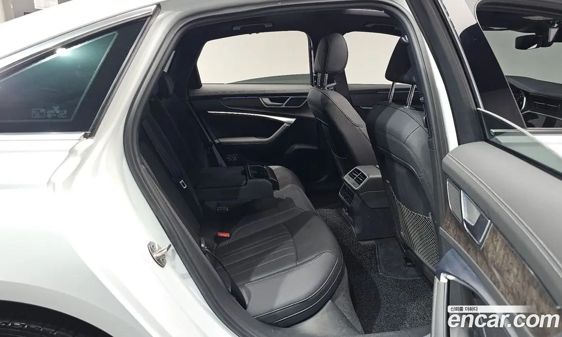 Audi A6 2021 3.0 автомат (гидро), фото 16 Audi A6 2021 3.0 автомат (гидро), фото 16