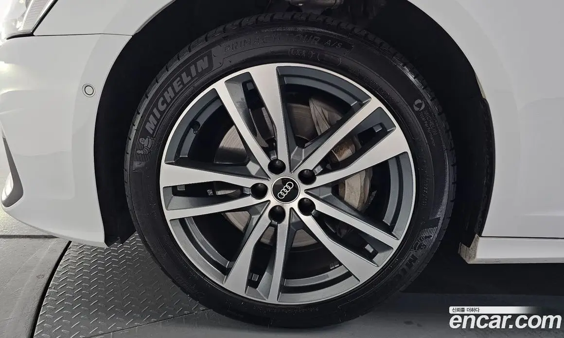 Audi A6 2021 3.0 автомат (гидро), фото 4 Audi A6 2021 3.0 автомат (гидро), фото 4