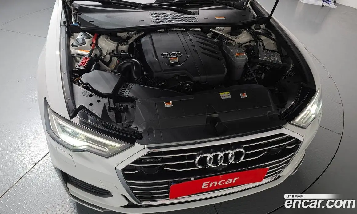 Audi A6 2021 2.0 автомат (гидро), фото 5