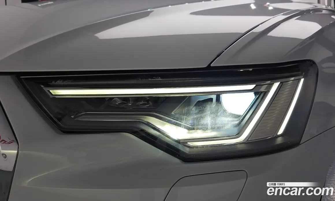 Audi A6 2021 2.0 автомат (гидро), фото 7