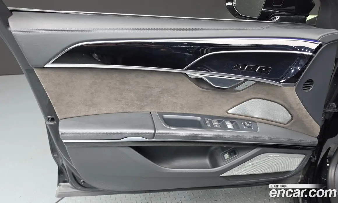 Audi A8 2021 3.0 автомат (гидро), фото 14 Audi A8 2021 3.0 автомат (гидро), фото 14