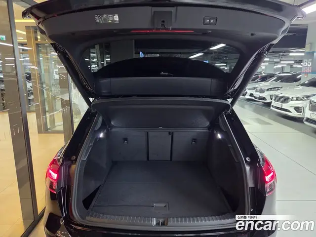 Audi Q4 e-tron 2026 автомат (гидро), миниатюра 5