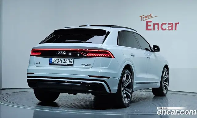 Audi Q8 2023 3.0 автомат (гидро), миниатюра 2