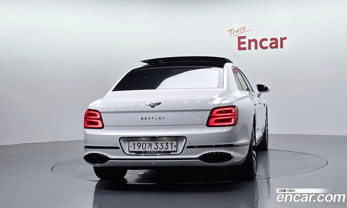 Bentley Flying Spur 2023 4.0 автомат (гидро), фото 4 Bentley Flying Spur 2023 4.0 автомат (гидро), фото 4