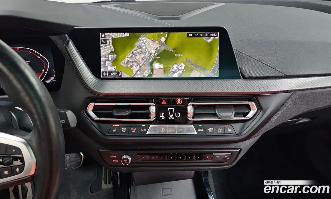 BMW 1 серия 2022 2.0 автомат (гидро), фото 18