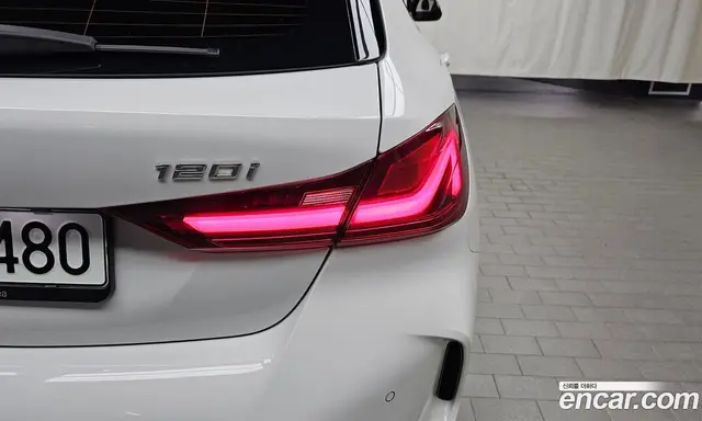 BMW 1 серия 2022 2.0 автомат (гидро), миниатюра 9