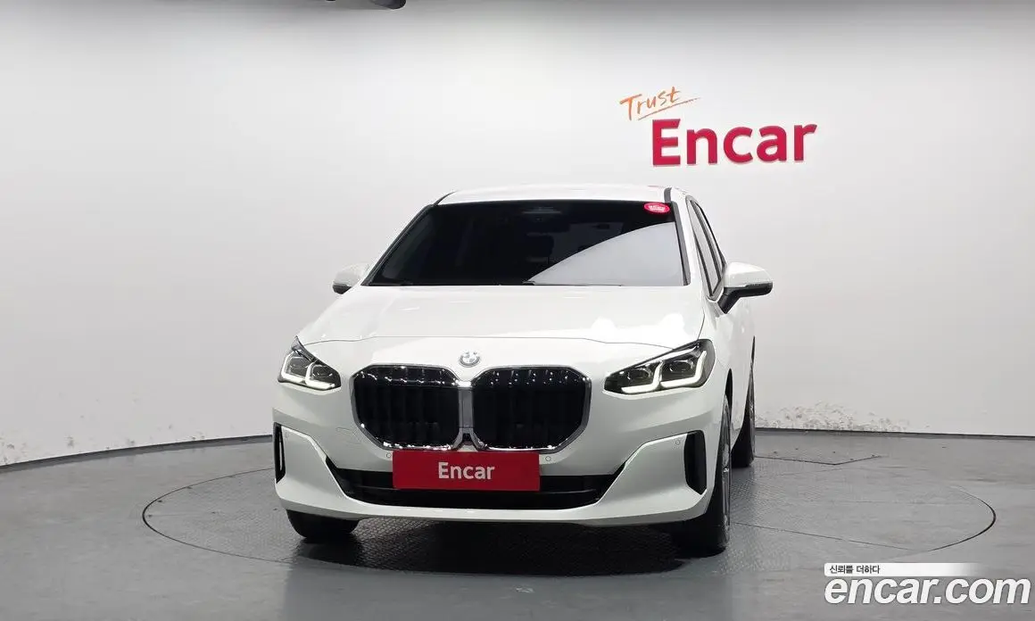 BMW 2 серия 2025 2.0 автомат (гидро), фото 3
