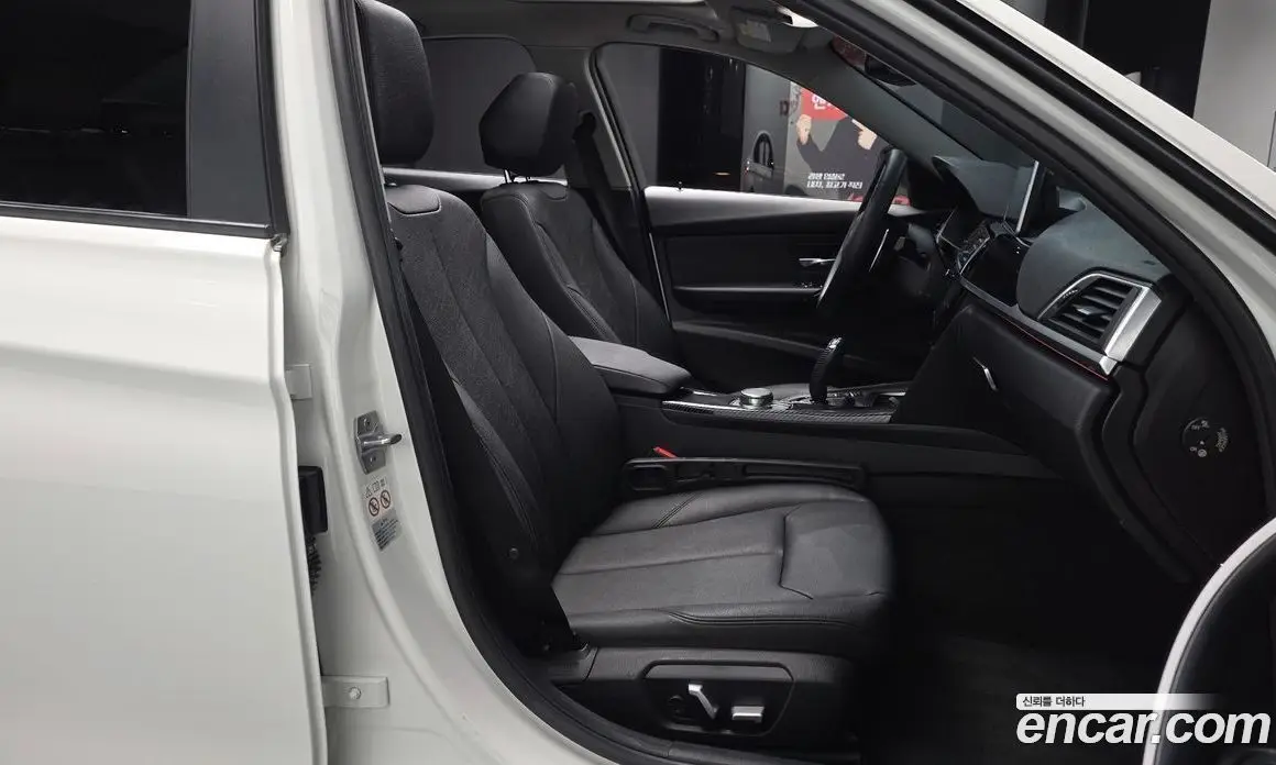 BMW 3 серия 2018 2.0 автомат (гидро), фото 17 BMW 3 серия 2018 2.0 автомат (гидро), фото 17