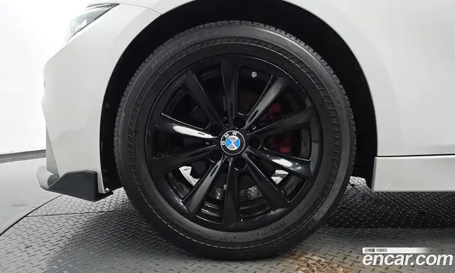 BMW 3 серия 2018 2.0 автомат (гидро), миниатюра 4 BMW 3 серия 2018 2.0 автомат (гидро), миниатюра 4