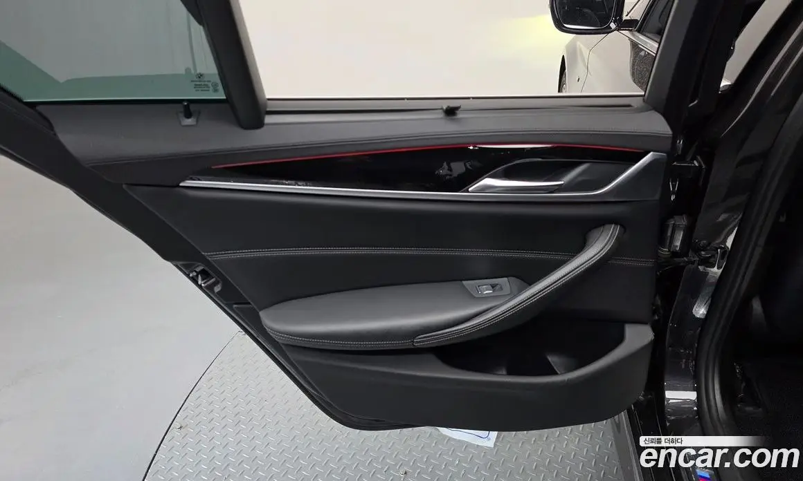BMW 5 серия 2019 2.0 автомат (гидро), фото 15