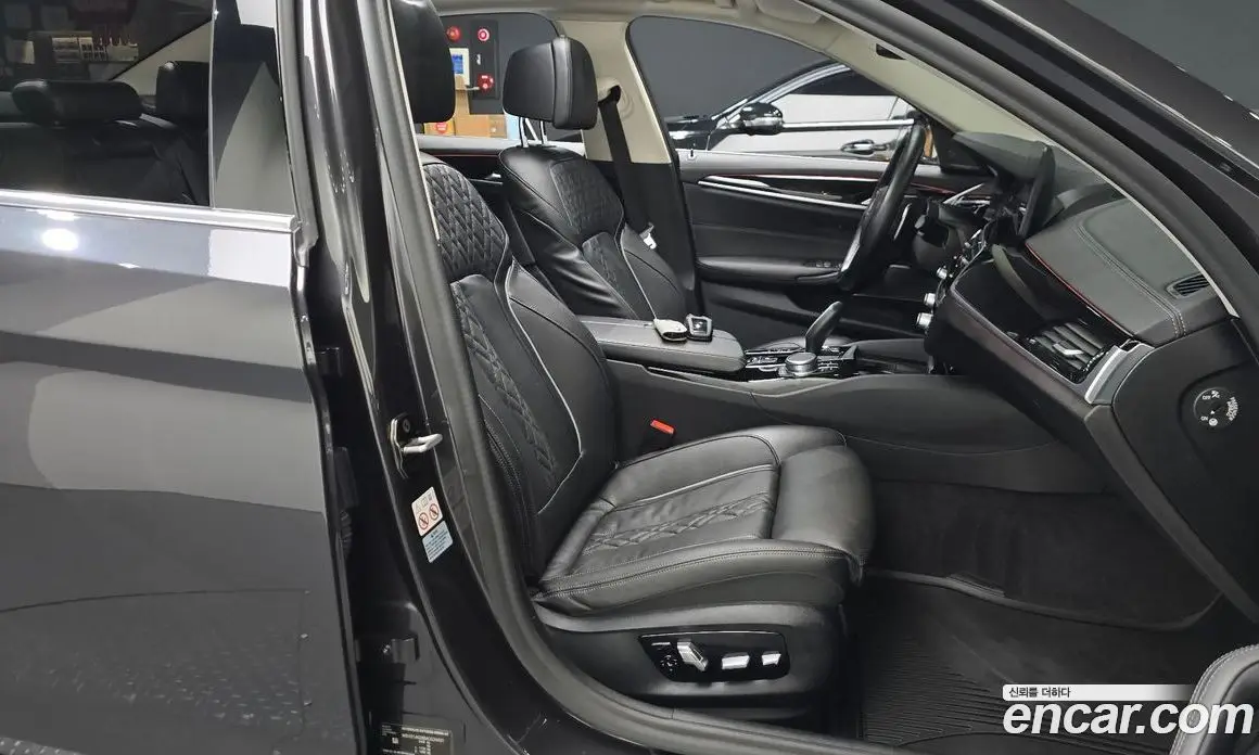 BMW 5 серия 2021 2.0 автомат (гидро), фото 15