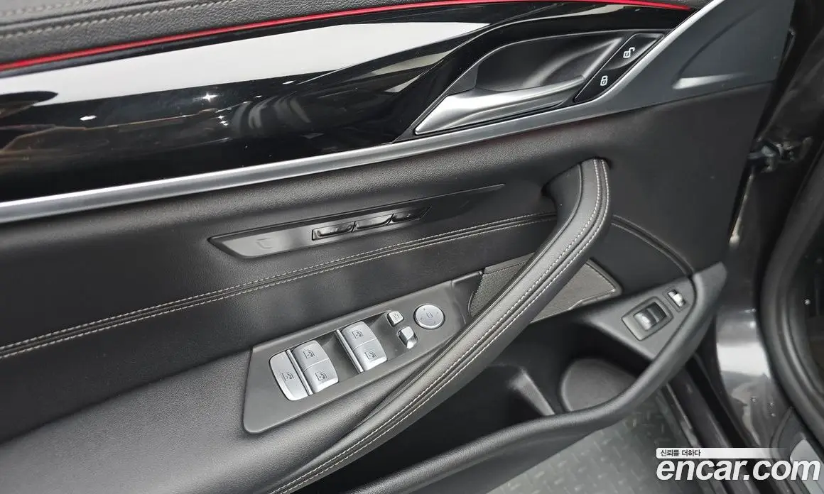 BMW 5 серия 2021 2.0 автомат (гидро), фото 20
