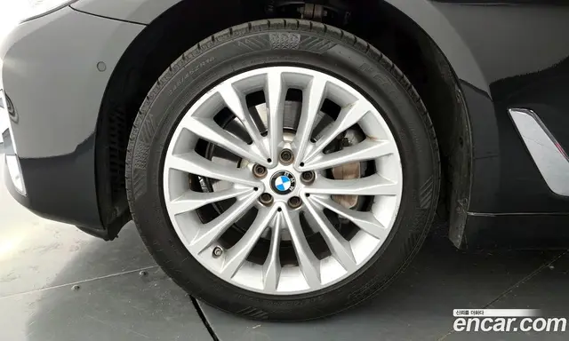 BMW 5 серия 2022 2.0 автомат (гидро), миниатюра 5 BMW 5 серия 2022 2.0 автомат (гидро), миниатюра 5