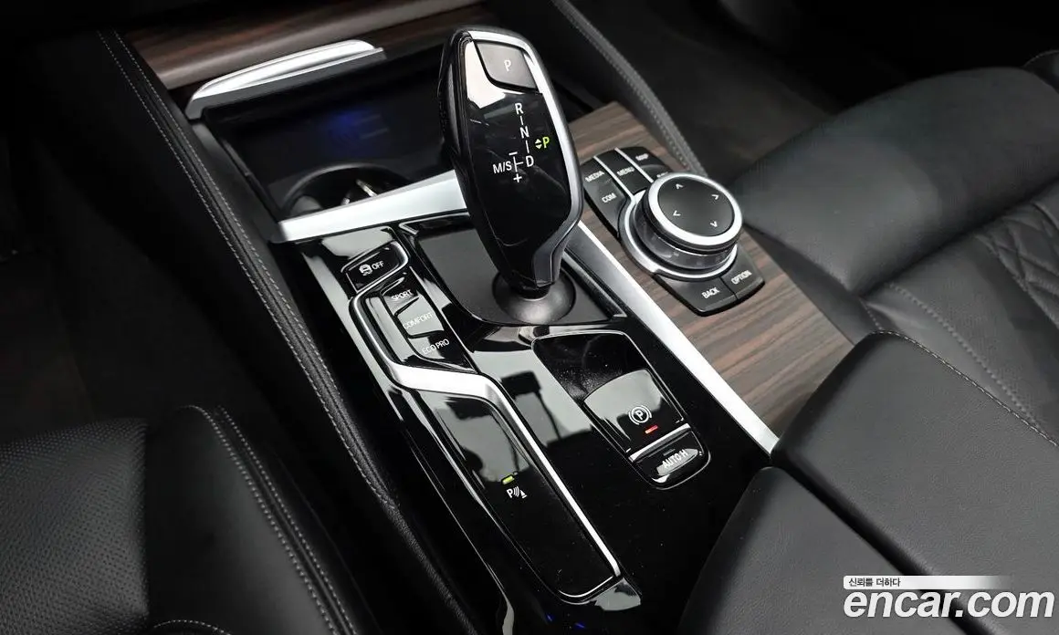 BMW 5 серия 2022 2.0 автомат (гидро), фото 9 BMW 5 серия 2022 2.0 автомат (гидро), фото 9