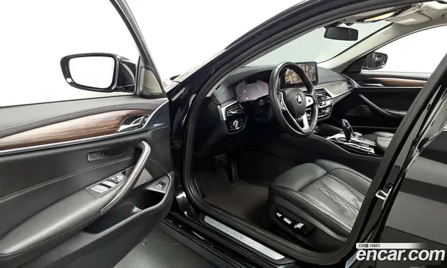 BMW 5 серия 2022 2.0 автомат (гидро), миниатюра 10 BMW 5 серия 2022 2.0 автомат (гидро), миниатюра 10