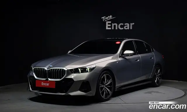 BMW 5 серия, 2025, 10 009 км